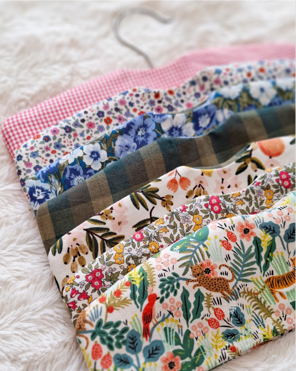 Capeline pour cintre - Liberty Garden