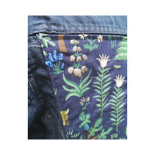 Charger l&#39;image dans la galerie, La veste en jeans - Le paon