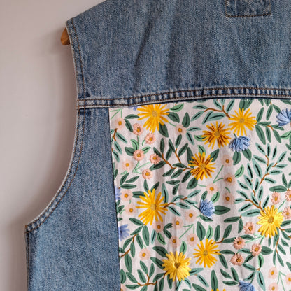 La veste sans manche - Le jardin