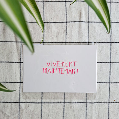 VIVEMENT MAINTENANT - Carte brodée